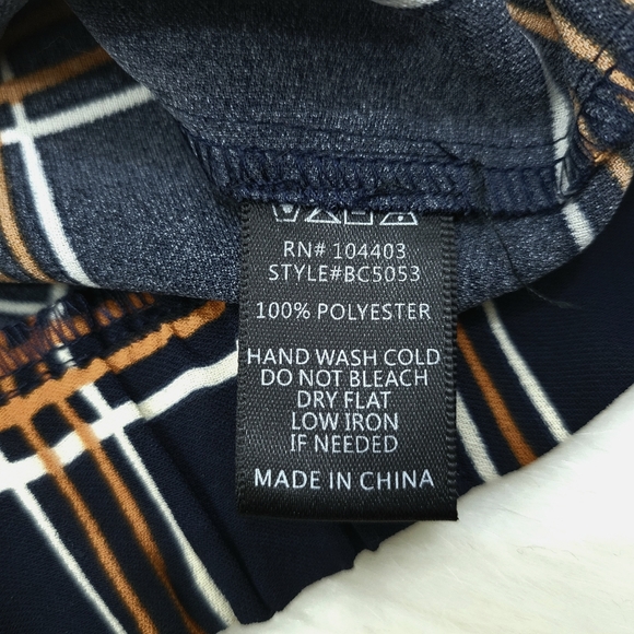 J.O.A. Los Angeles Checked Plaid Off Shoulder Ruffle Top Blouse Women's … - Picture 7 of 7